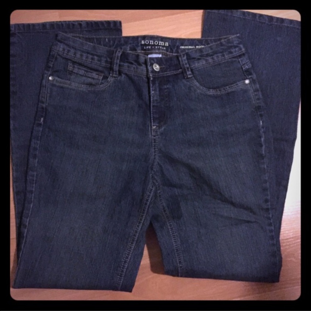 BUNDLE OF 3 JEAN BOTTOMS!
