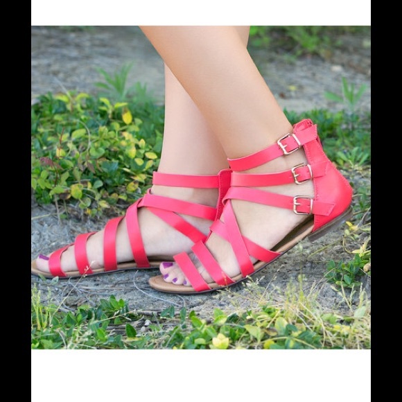 Breckelles Shoes - Brand New Fun Playful Grace Gladiator Sandal