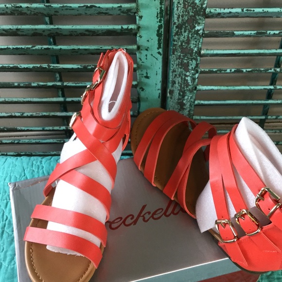 Brand New Fun Playful Grace Gladiator Sandal - Picture 3 of 5