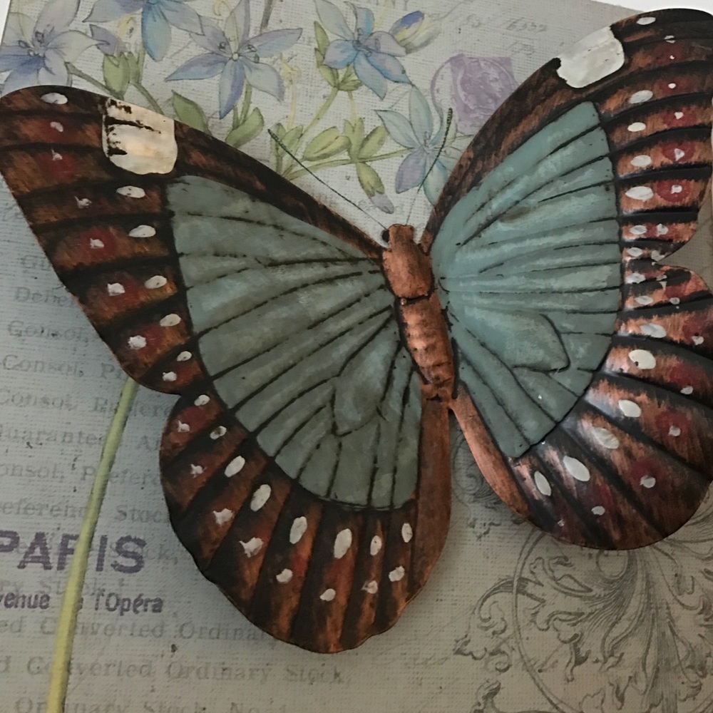 3D gorgeous beautiful frame.🦋