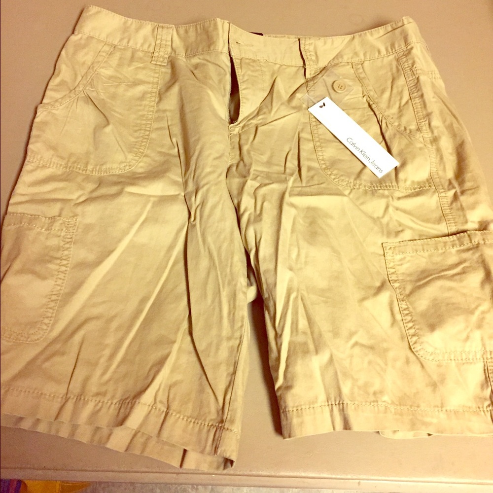 Calvin Klein Bermuda Khakis for Women