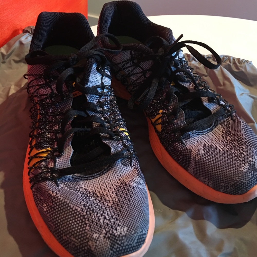 Nike Lunarlon - Fashionable running shoes (size 7)