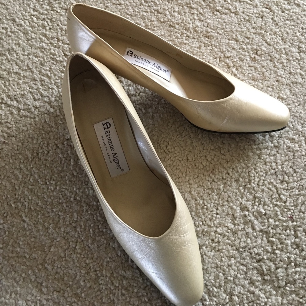 Gold metallic Etienne Aigner Leather Heels