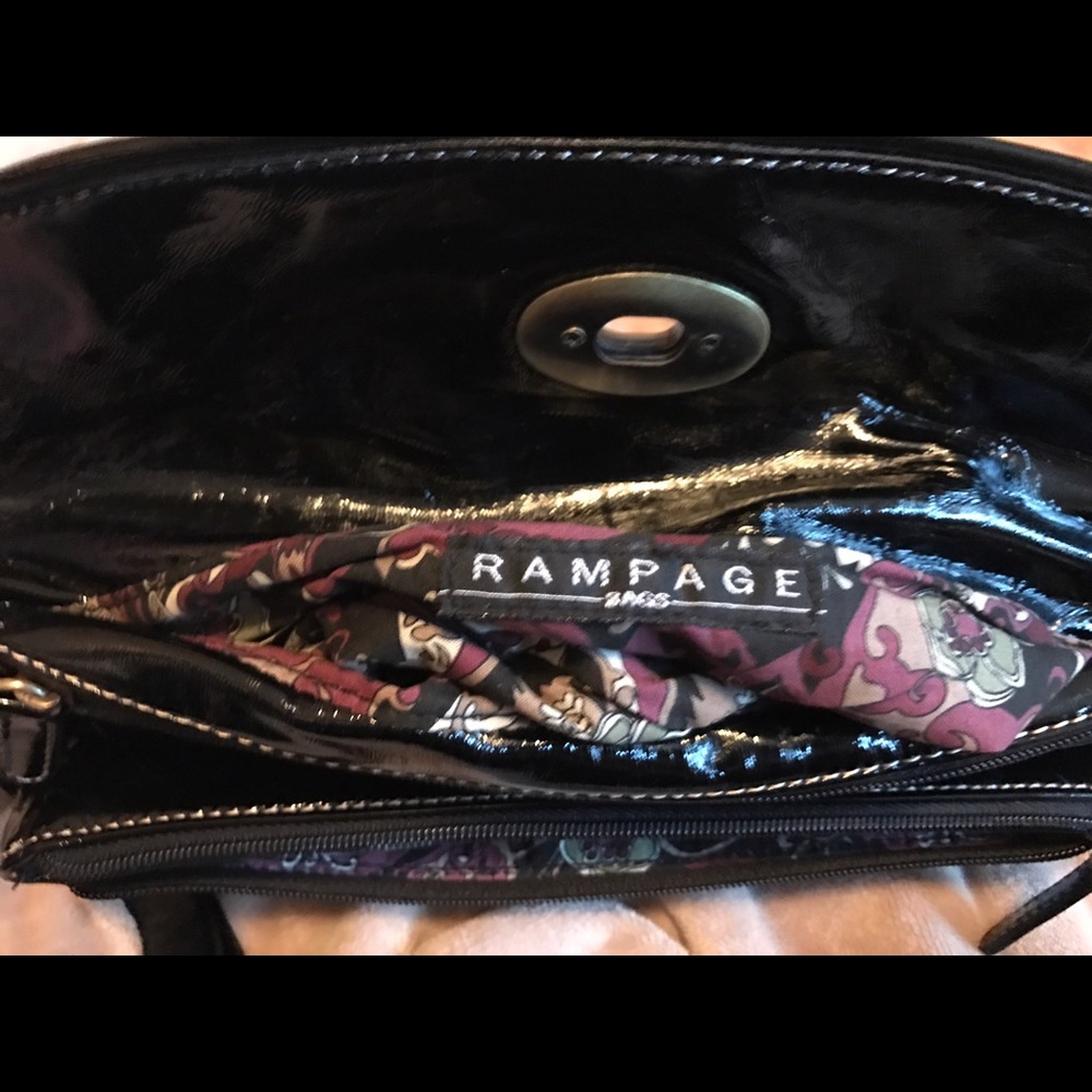 Rampage clutch black used once