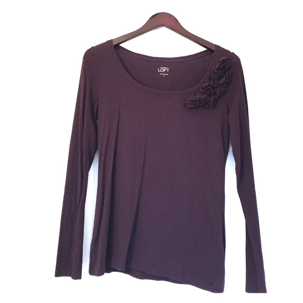 Ann Taylor Loft Long Sleeve Shirt w/ Flower Detail