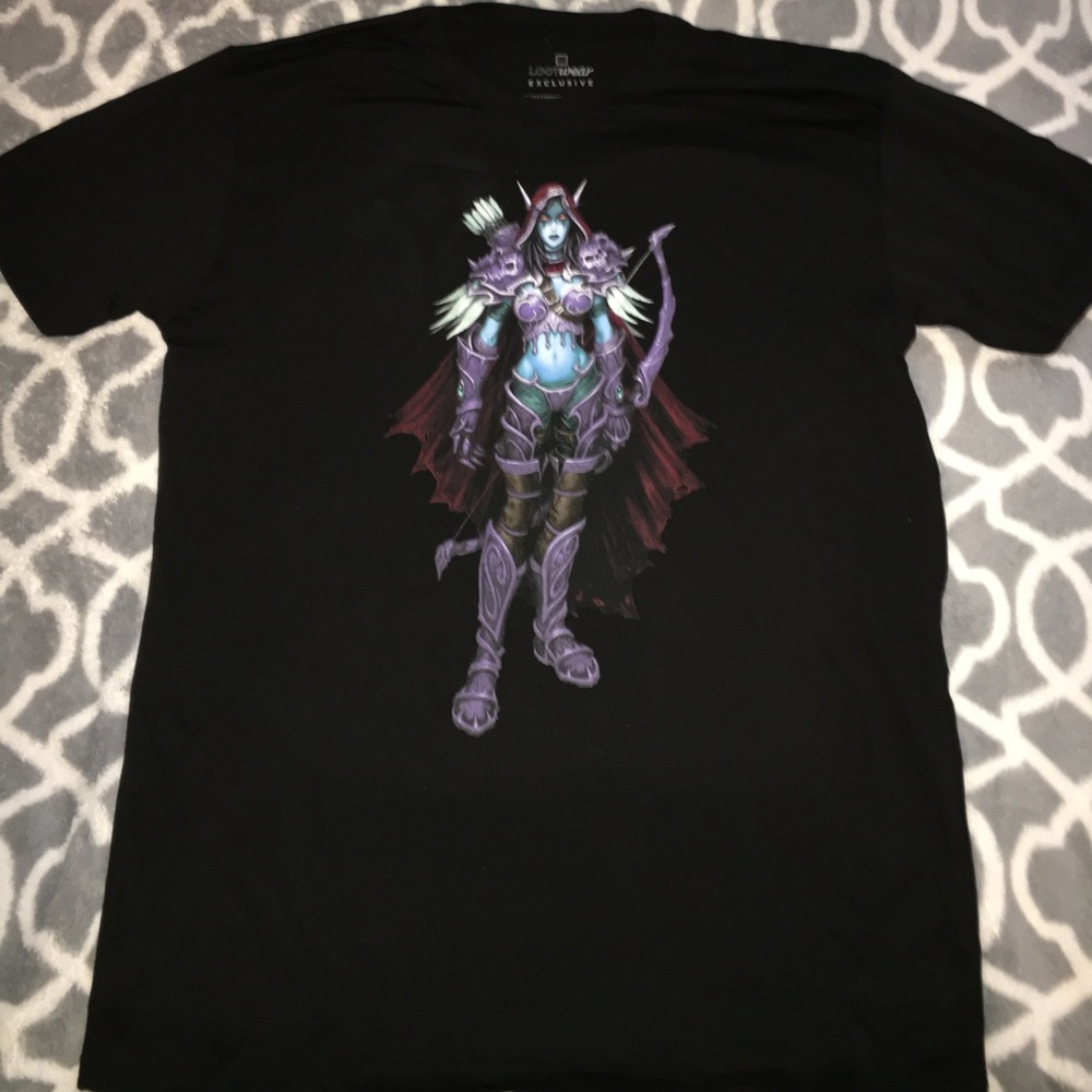 Loot crate tshirt!