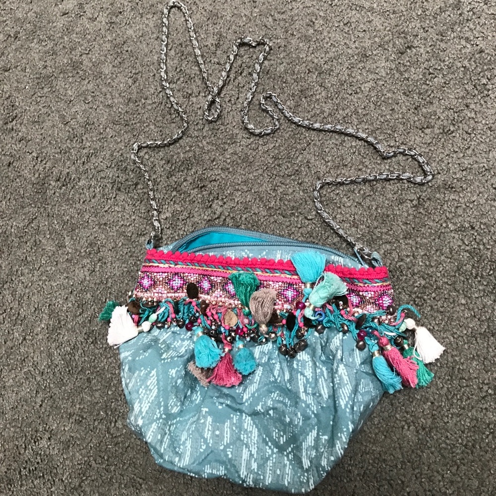 Shoulder bag