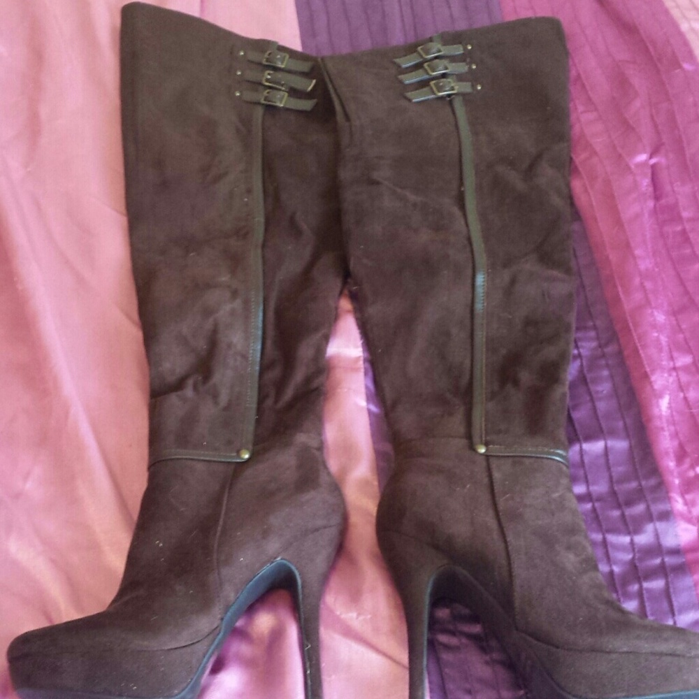 Very Sexy Over the Knee Boots.