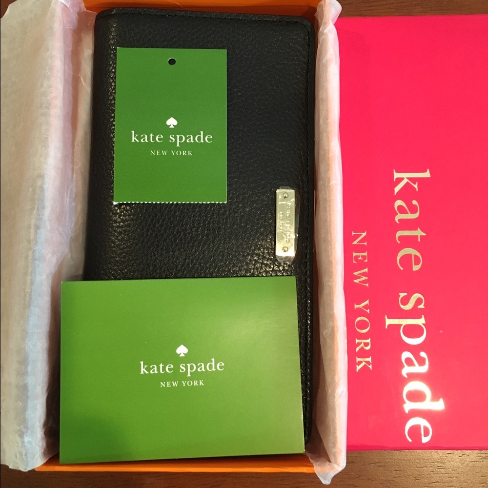 Kate Spade Black Leather Wallet 🎁 - Picture 8 of 8