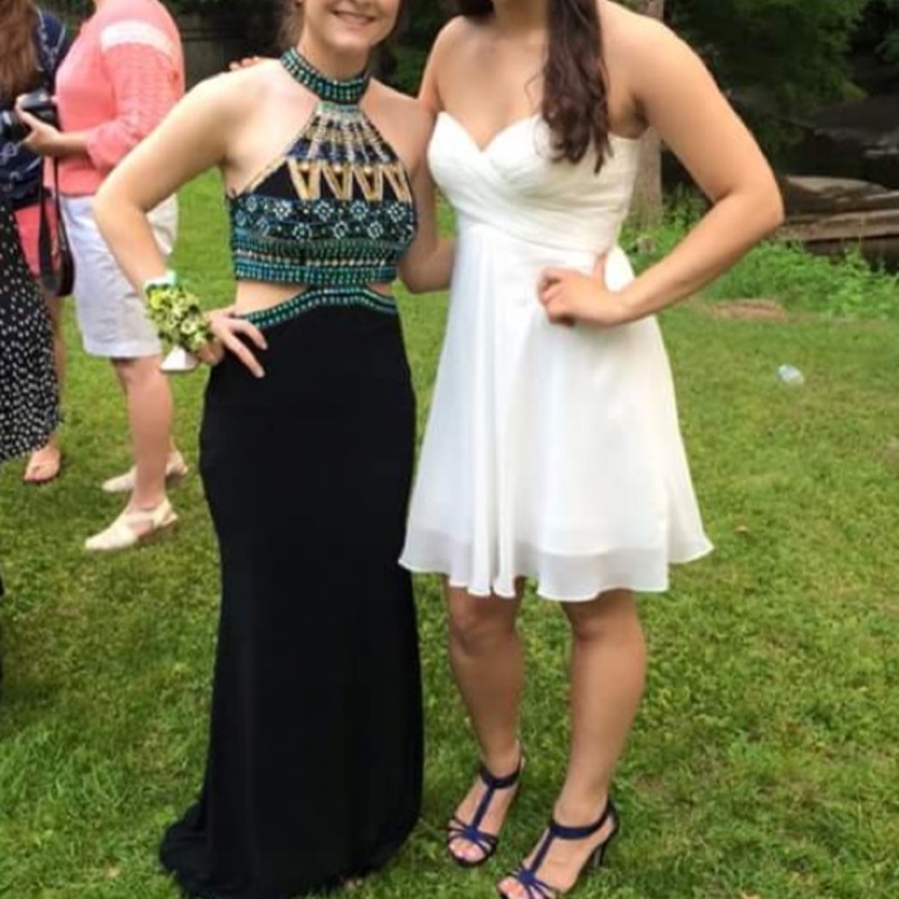 White Short Prom Dress - Picture 3 of 3
