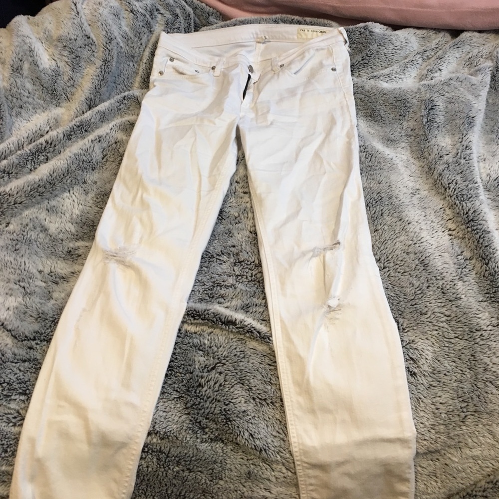 Rag and bone skinny distressed jean