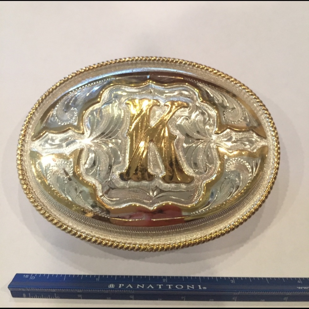 Silver Strike Belt buckle. With INITIAL K.