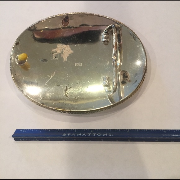 Silver Strike Belt buckle. With INITIAL K. - Picture 2 of 4