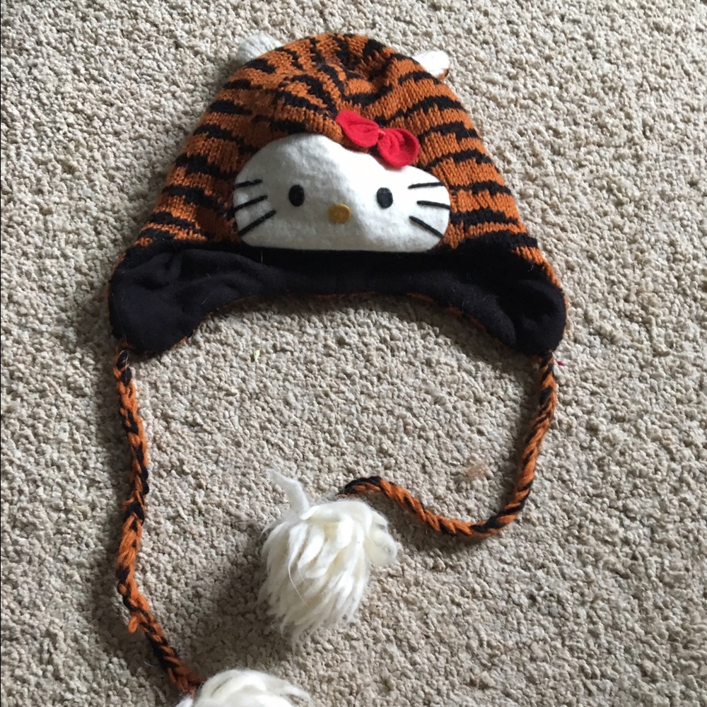 Hello Kitty winter hat