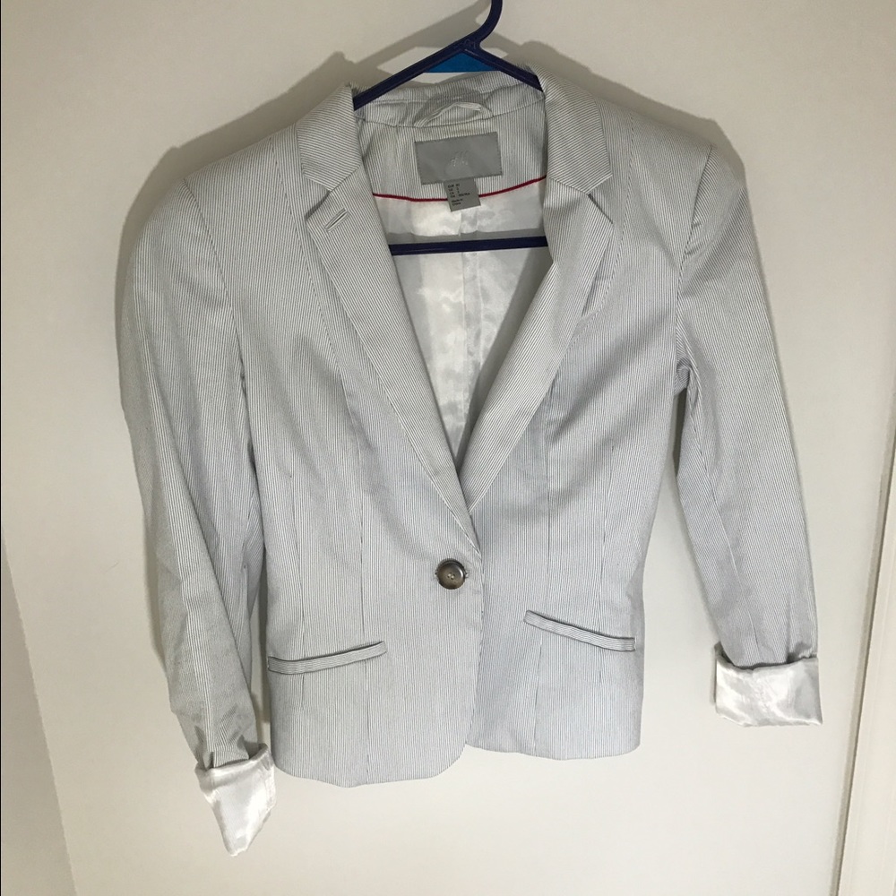 H&M pin striped blazer size 2