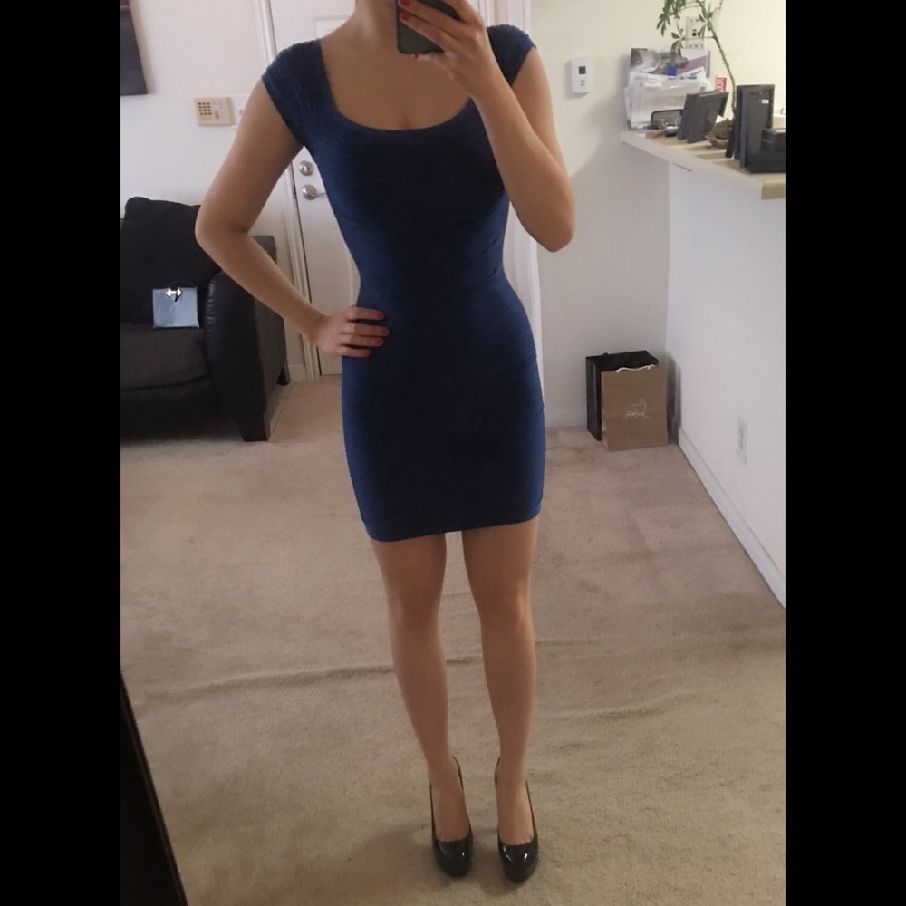 Navy bandage dress in S