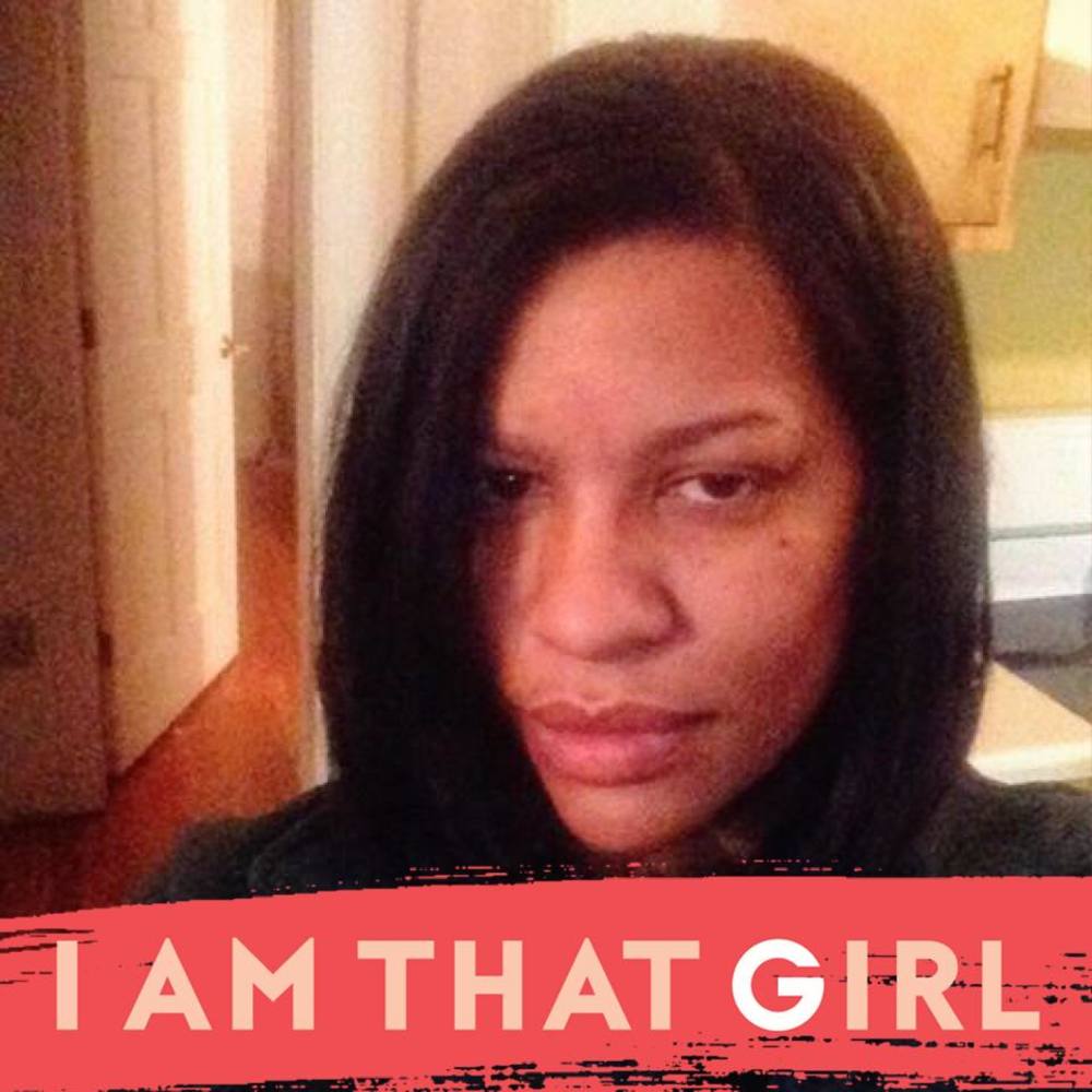 Meet your Posher, Thais