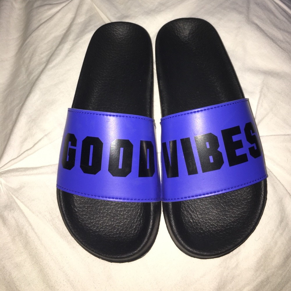VS pink "good vibes" slip on sandals