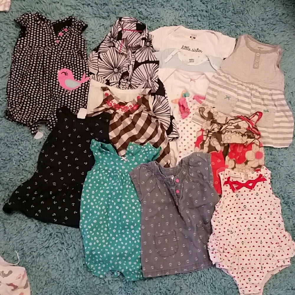 Lot of 13 Size 6-9mo Summer Outfits