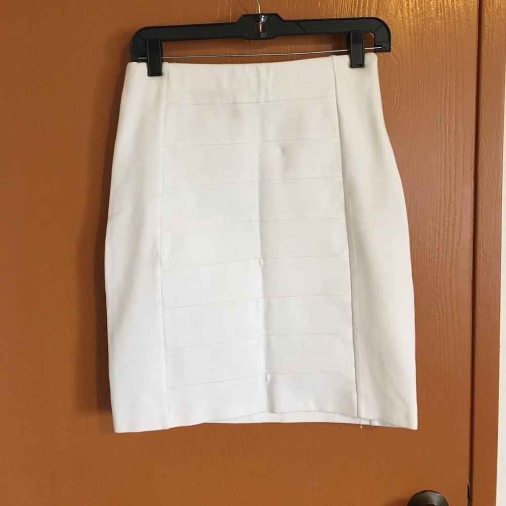 White pencil skirt