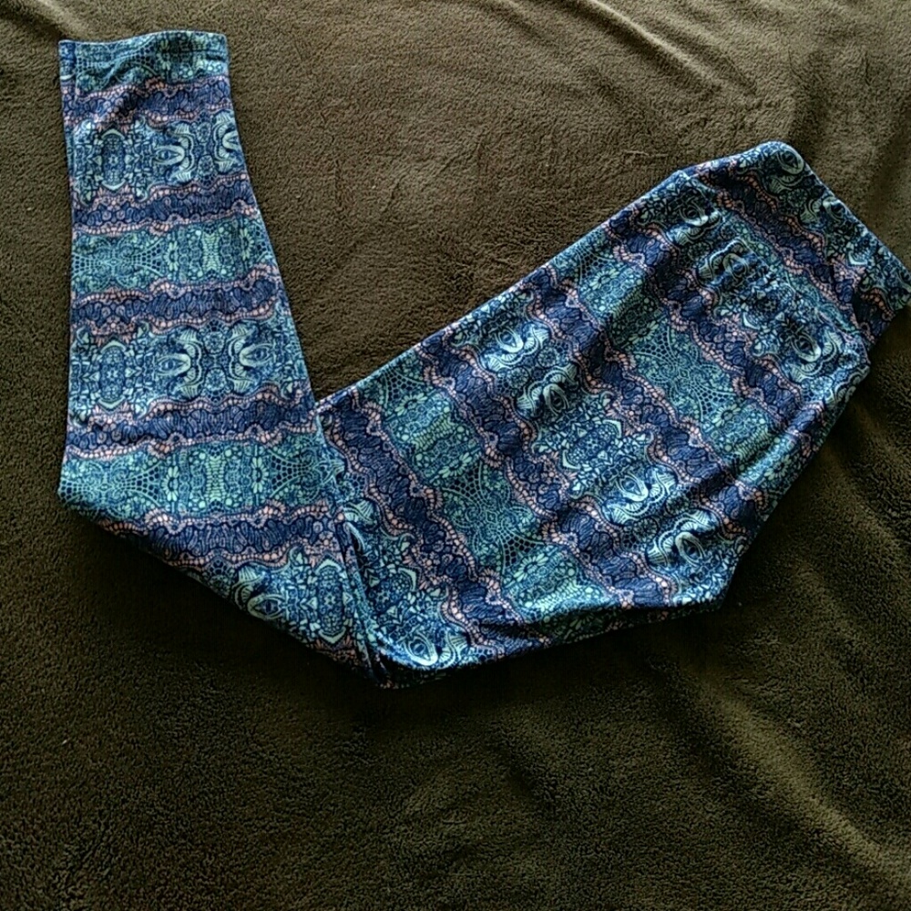 Lula roe leggings