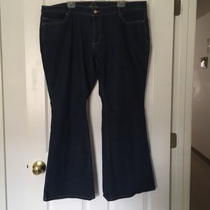 Old Navy Diva Mini-Flared Jeans 22R PRICE IS FIRM