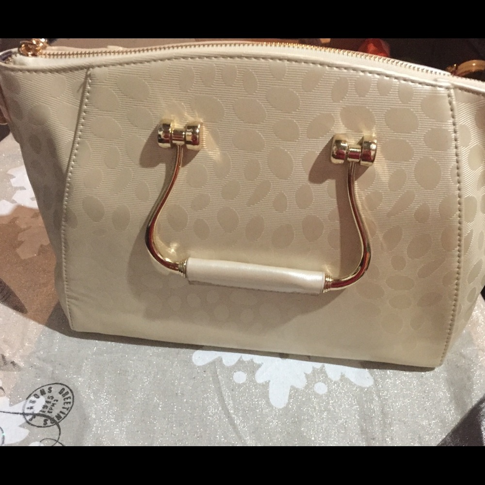 Handbag - Picture 2 of 5