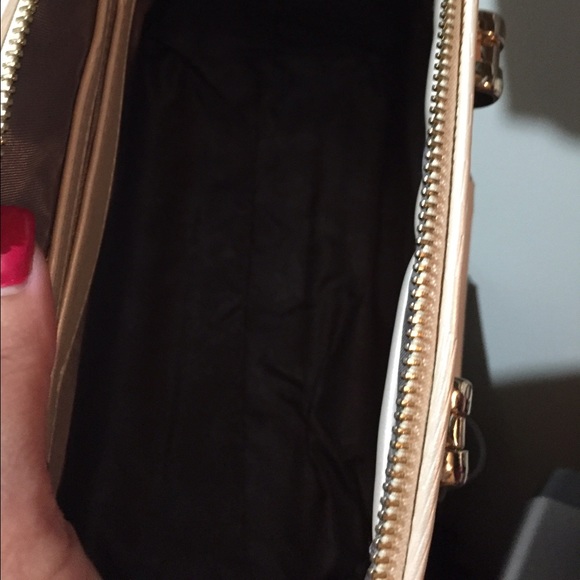 Handbag - Picture 5 of 5