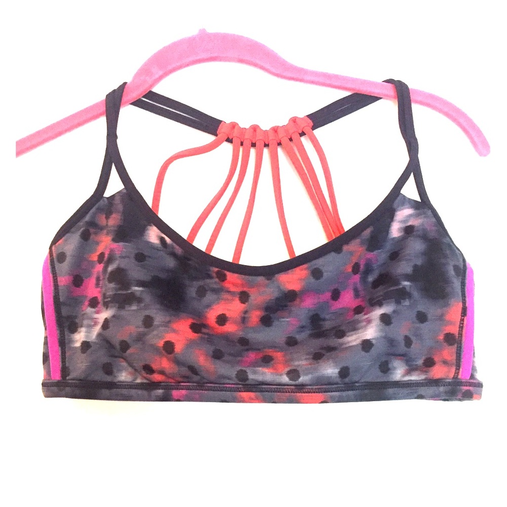 Lululemon lighten up bras