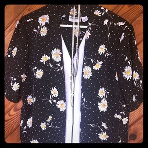 Alfred Dunner Sunflower top.