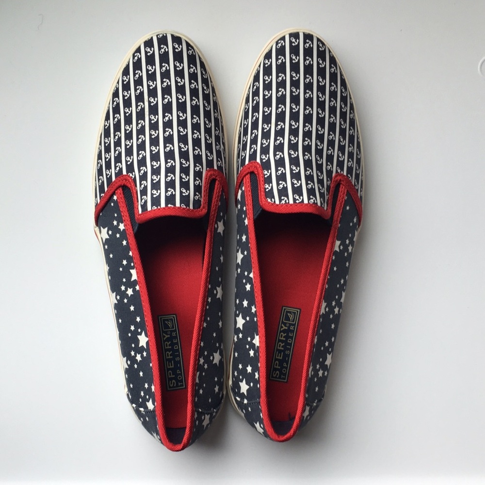 NWT Sperry Top-Spider Slip On Sneakers