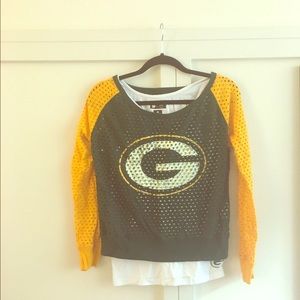OFFICIAL GREEN BAY PACKERS LAYERED TOP