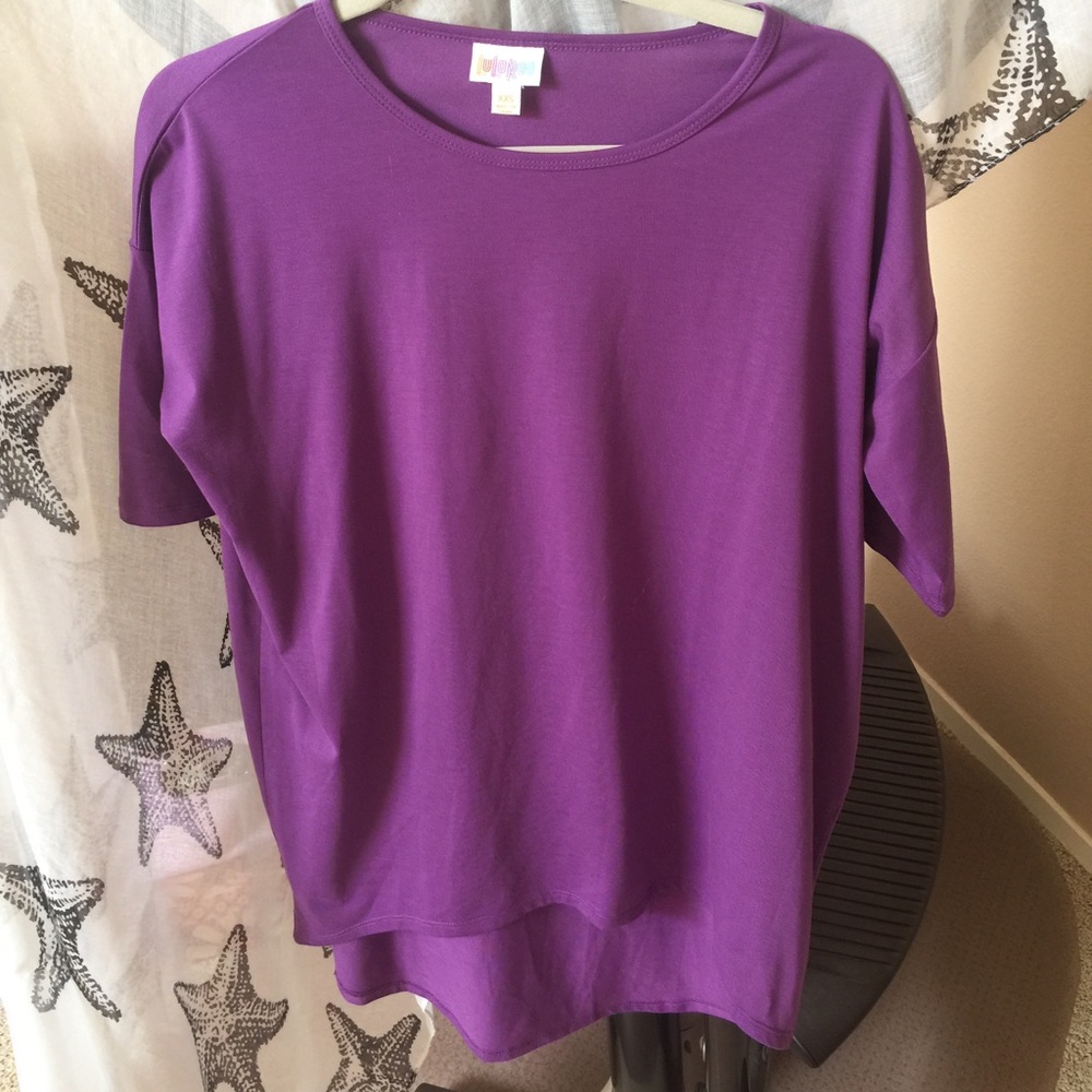 Lularoe iris top