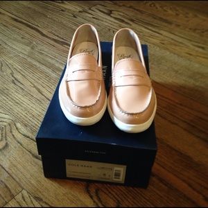 Cole ham patent pinch weekender loafers