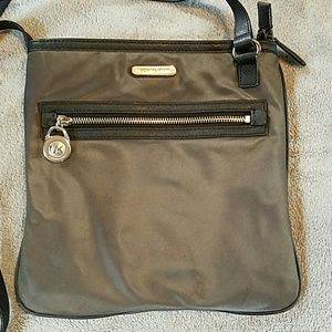 Michael Kors Crossbody Bag