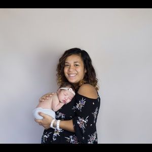 Meet your Posher, Amina