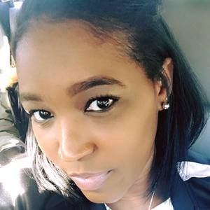 Meet your Posher, Jonisa