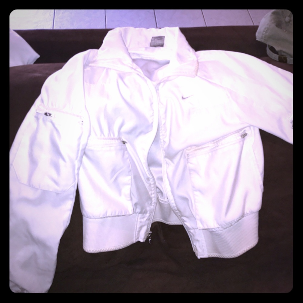 white nike bomber jacket