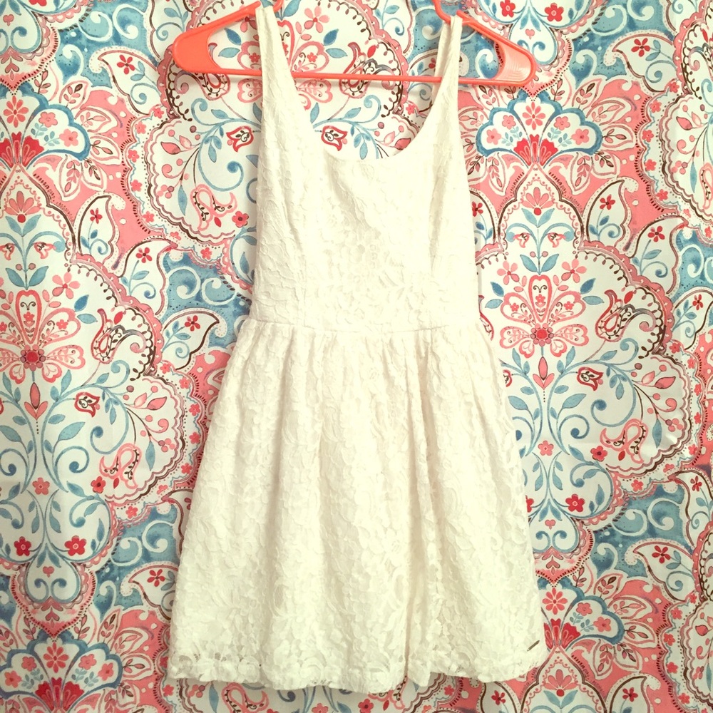 Lace white dress