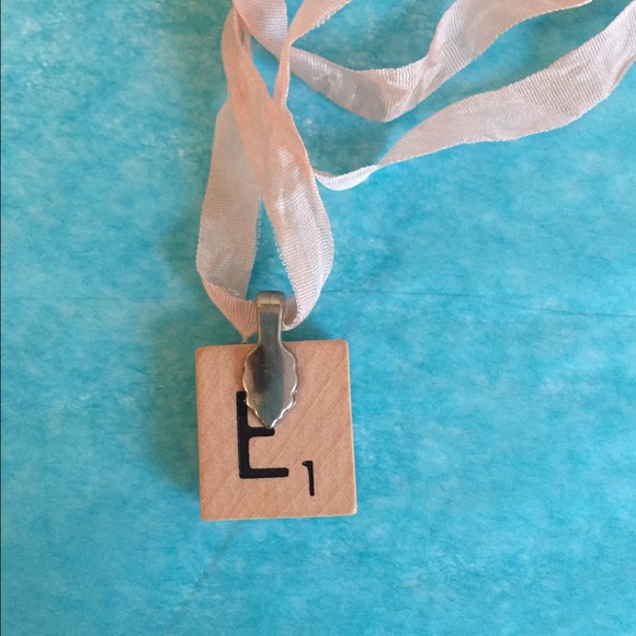 Nostalgic Pink Ribbon "Listen" Necklace - Picture 4 of 6