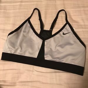 NIKE Sport Bra