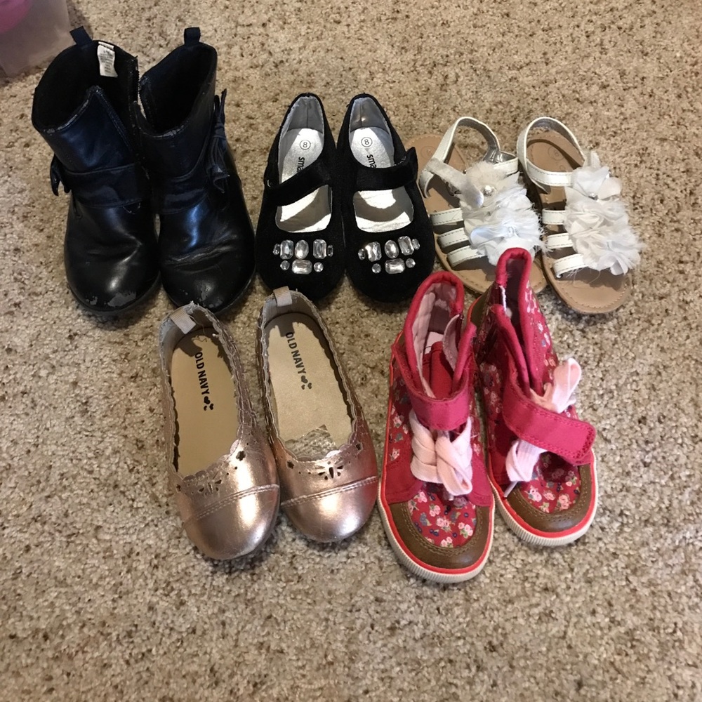 Size 8 girls shoes. Lot of 5 pairs.