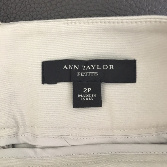 NWOT Ann Taylor Khaki Skirt 2 Petite - Picture 3 of 4