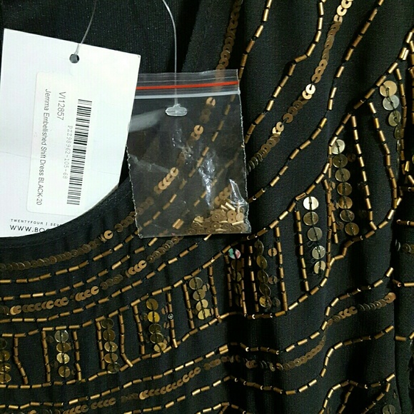 Boohoo plus Dress - Picture 2 of 4