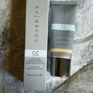 Cover FX foundation