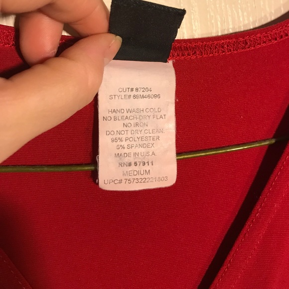 🎈Red Top🎈 - Picture 4 of 4