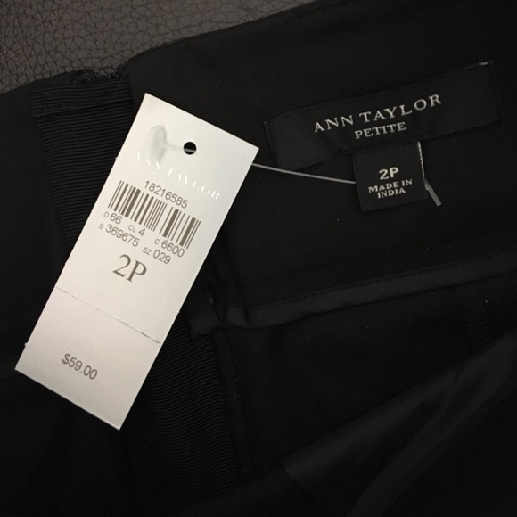 NWT Ann Taylor Black Pencil Skirt 2 Petite - Picture 3 of 4