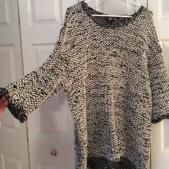 H&M hobo sweater - Picture 2 of 4
