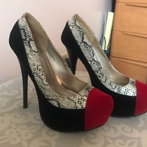 Gorgeous Stacked Heel Pumps Size 6.5 by JustFab