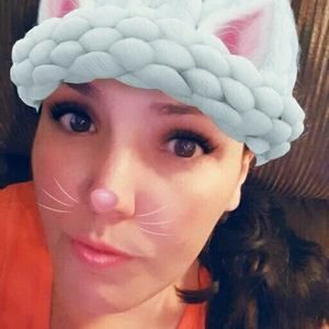 Meet your Posher, Bella